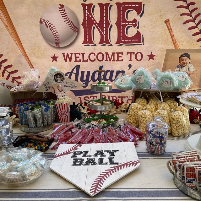 Baseball Paper Confetti Baseball 1st Birthday Decorations Rookie of the  Year themed Baseball Sports Party – FUNSTARCRAFT