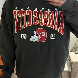 Taylor added a photo of their purchase