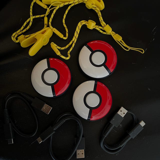 カスタムペイントされたPokemon GO Plus Plus+ +グレート