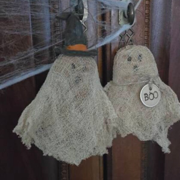 Primitive Retro Halloween Rattles Bat Cat Pumpkin Farmhouse Folk Art ...