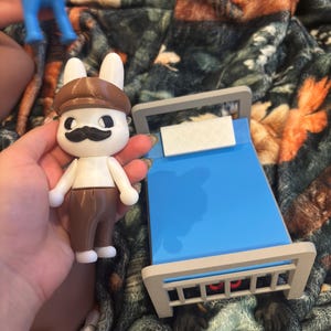 Olivia added a photo of their purchase