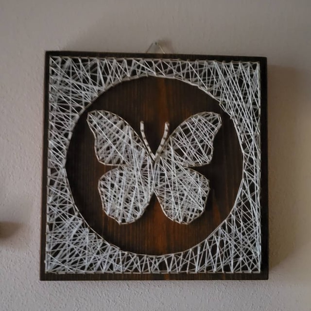 String art patterns PDF. Butterfly wall art. DIY String art template &  tutorial - Crealandia