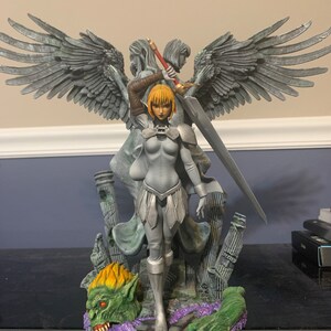 クレア・クレイモア 手描き 3D プリント フィギュア - ファンや