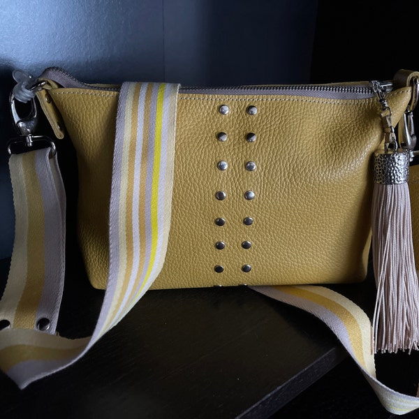 Black Leather Small Rockstud Shopping Bag