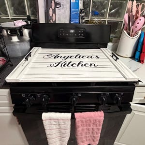ELIZABETH added a photo of their purchase