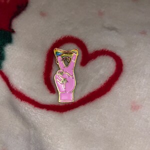Rainbow peace enamel pin main image 1