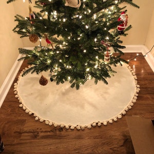 Pom Pom Tree Skirt, Christmas Tree Skirt, Tree Skirt, Burlap Christmas ...