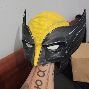 Héctor added a photo of their purchase
