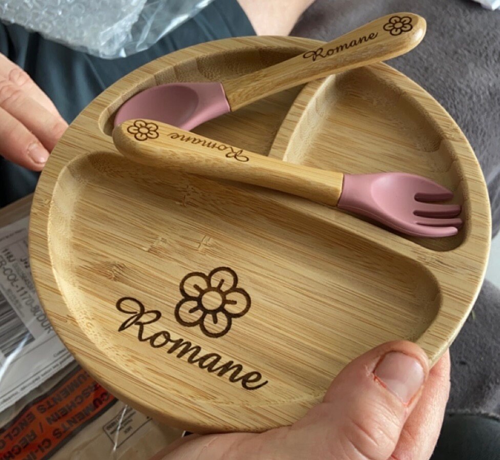 Personalized baby plate in bamboo wood (laser engraving)