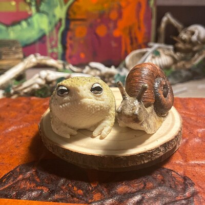 Baby Desert Rain Frog Figurine... Angry Squeaker Frog - Etsy