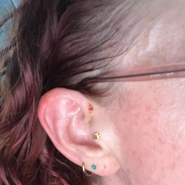 18G/16G Tiny Cz Internally Threaded Labret Tragus Stud Conch Earrings