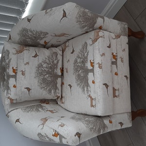 Ottoman Coffre de Rangement Moderne en Tissu Capitonné Chambre Rouge