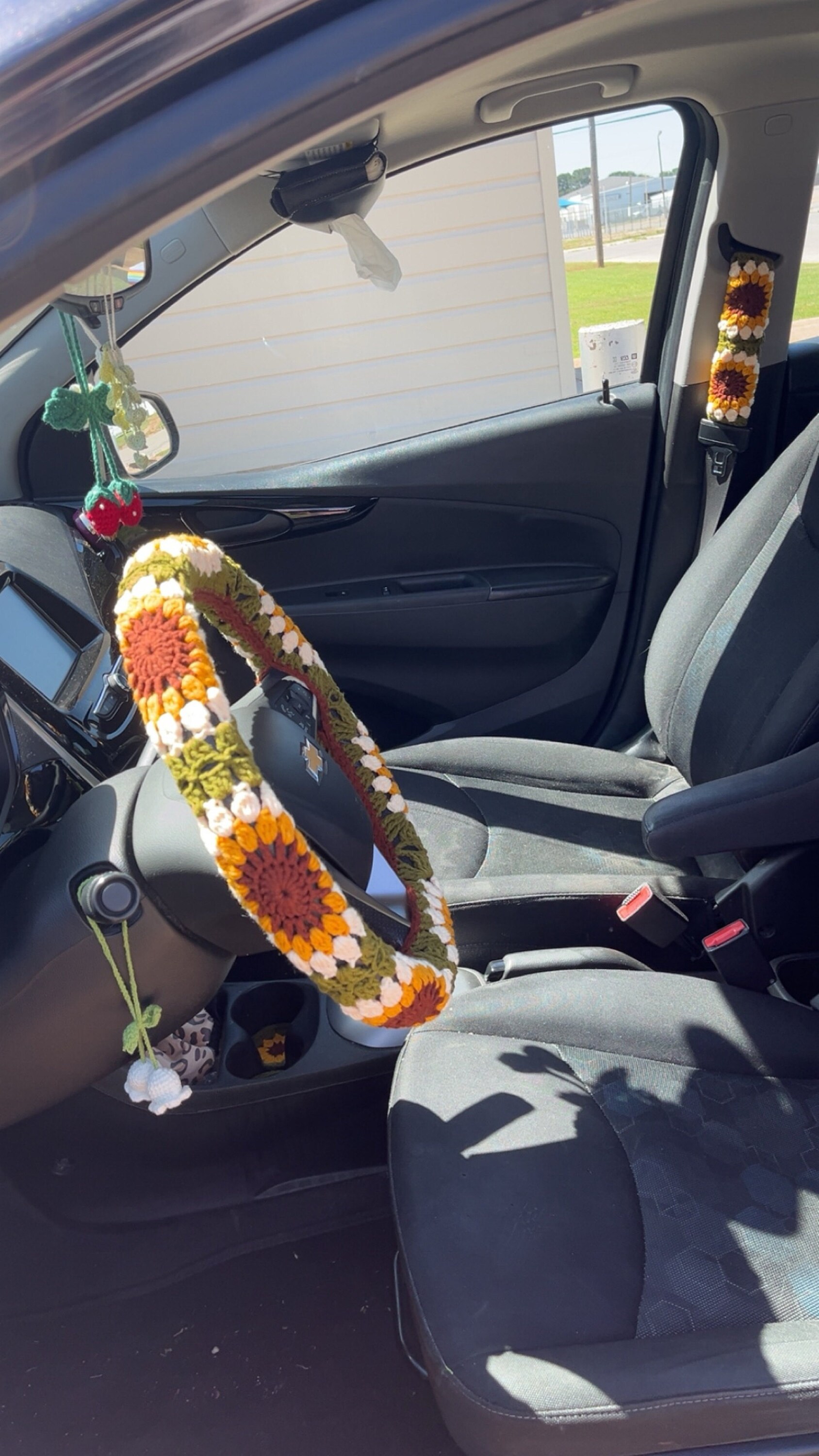 Sonnenblumen Auto Steuerrad Hülle,Gehäkelte Steuerrad Hülle,Blumen Gurthülle,Süße Steuerrad Hülle,Auto Zubehör