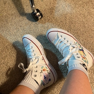 Taylor added a photo of their purchase