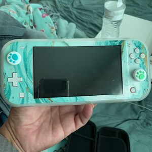 Melvina added a photo of their purchase