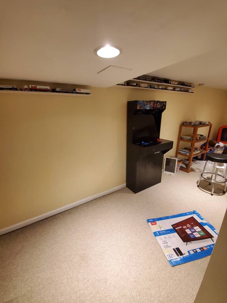 Arcade setup shared by Edwin Earl