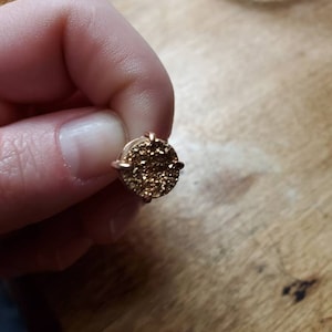 Kaylee added a photo of their purchase