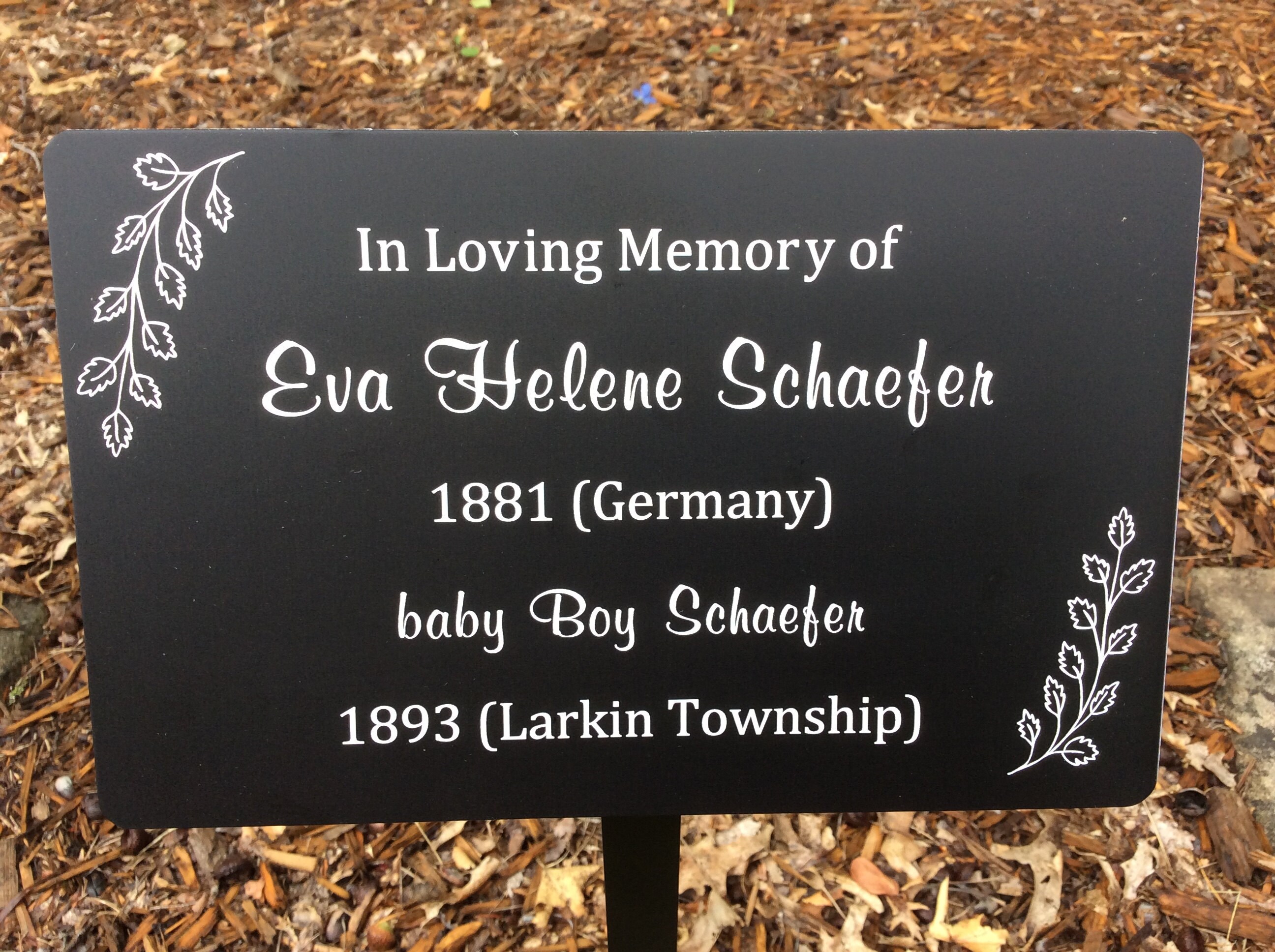 personalized memorial plaque, memorial marker with stake