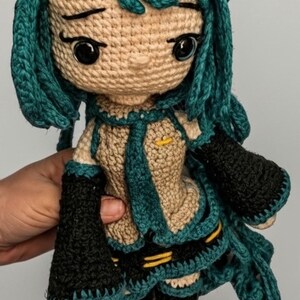 初音ミクのかぎ針編み人形のパターン、あみぐるみチュートリアル (PDF