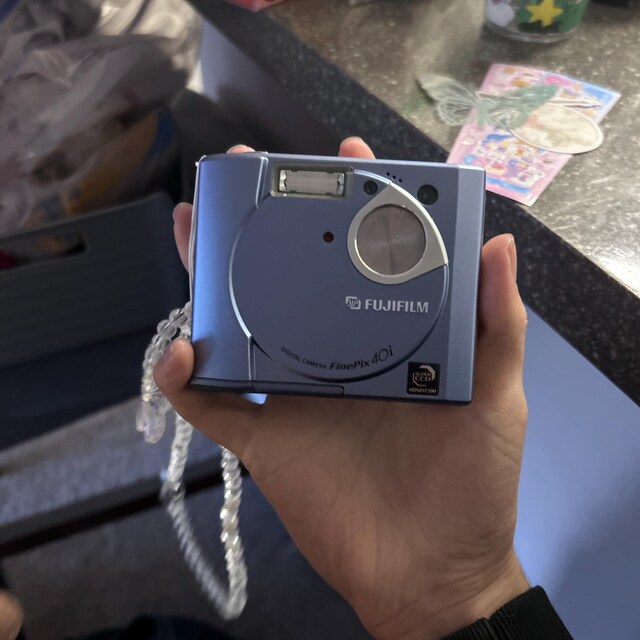 FUJIFILM finepix 40i デジカメ 富士フイルム FinePix 40i 価格比較 - 価格.com