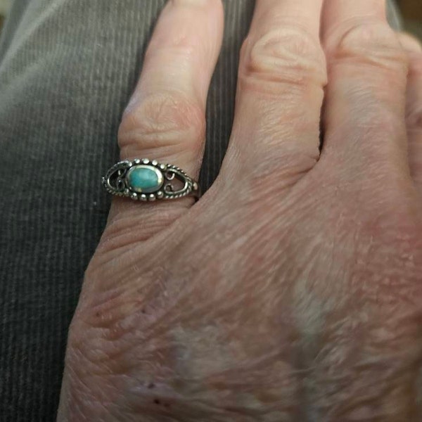 Small Vintage Style Turquoise Ring // 925 Sterling Silver With Genuine ...