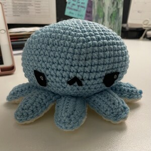 PATTERN: Crochet Reversible Octopus Pattern - Etsy