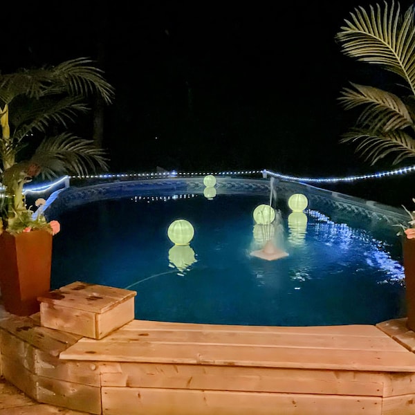 16 Tall Ostrich Feather Centerpiece Kits With Eiffel Tower Vase - Etsy