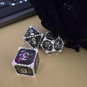 Dés Donjons Et Dragons Métal Dés Métal Banloga D&D Lot De 7 - Étuì