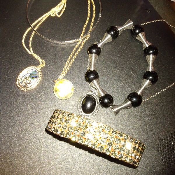 Amazing Little 11 Inch Grinch Inspired Tinsel Truck With a Furry Tree