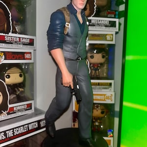 バイオハザード4 リメイク アルバート・ウェスカー 1/6スケール