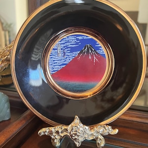 Rosalynn added a photo of their purchase