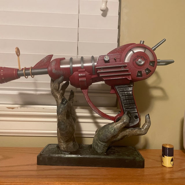 Call of Duty Ray Gun Mark 2 1:1 Battle scarred Prop Replica Cosplay