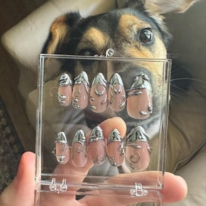 Kenly added a photo of their purchase
