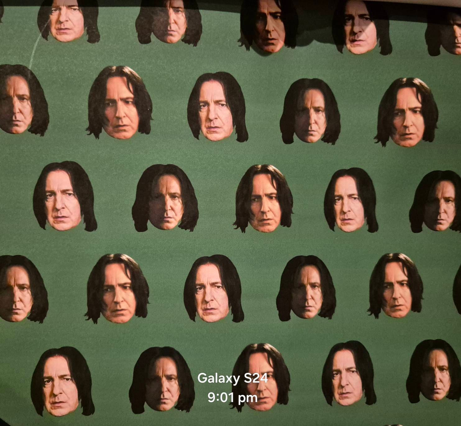 Personalised With ANY Face Wrapping Paper | Funny Custom Heads Photo Gift Wrap Roll/Sheet | Unique Birthday & Novelty Gag Joke Present Idea