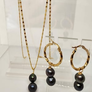 Mareta added a photo of their purchase
