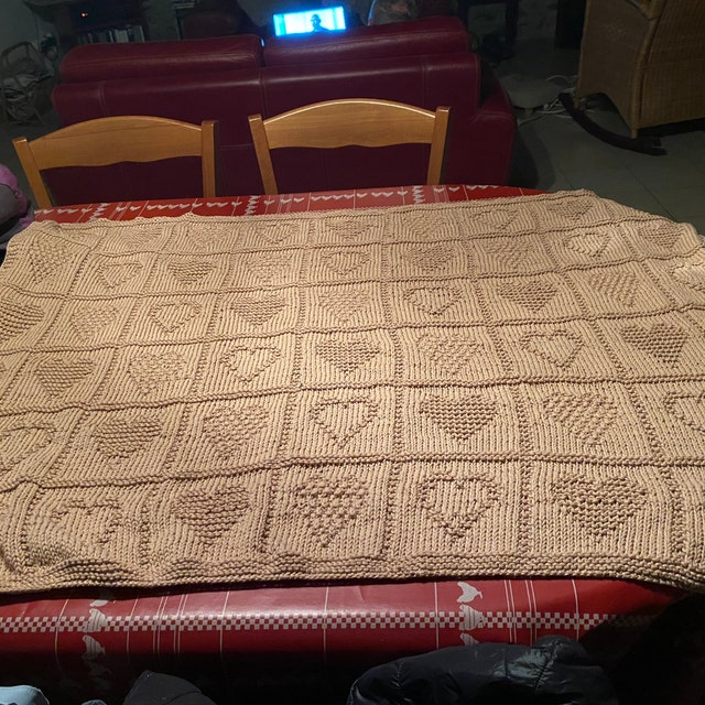 Cozy Plush Blanket (3 Patterns)