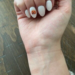 Chelsy added a photo of their purchase