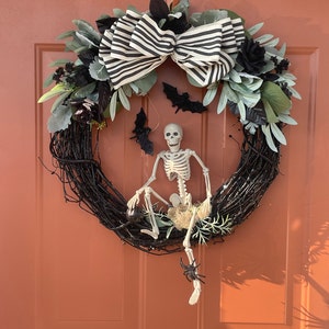 JASMIN CASTRELLON added a photo of their purchase