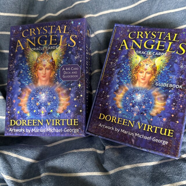 Crystal Angels Oracle Card Deck: Doreen Virtue, Marius Michael