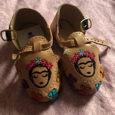 huaraches de frida kahlo