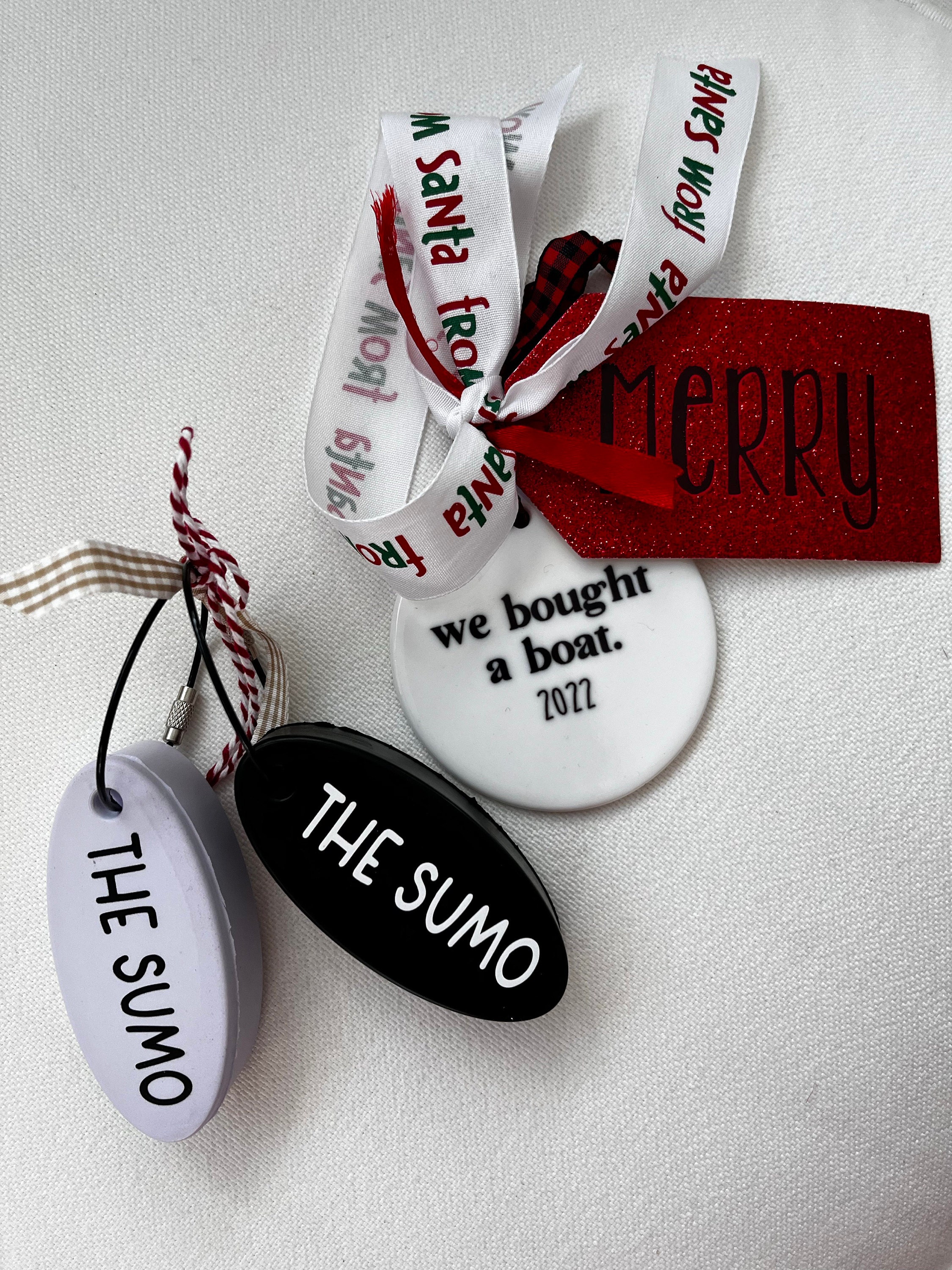 Personalized Floating Boat Keychain, Pool, Kayak, Watersports, Beach House, RV, Fishing, Surfing, Jetski, Pontoon Boat - Glows and Floats!