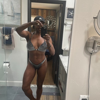 Bikini Fitnessbikini Competition IFBB Fitnessbikini Swimsuit Figura Wellness Bodyfitness