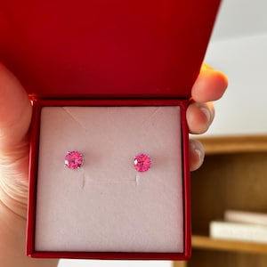Slowwwgirl added a photo of their purchase