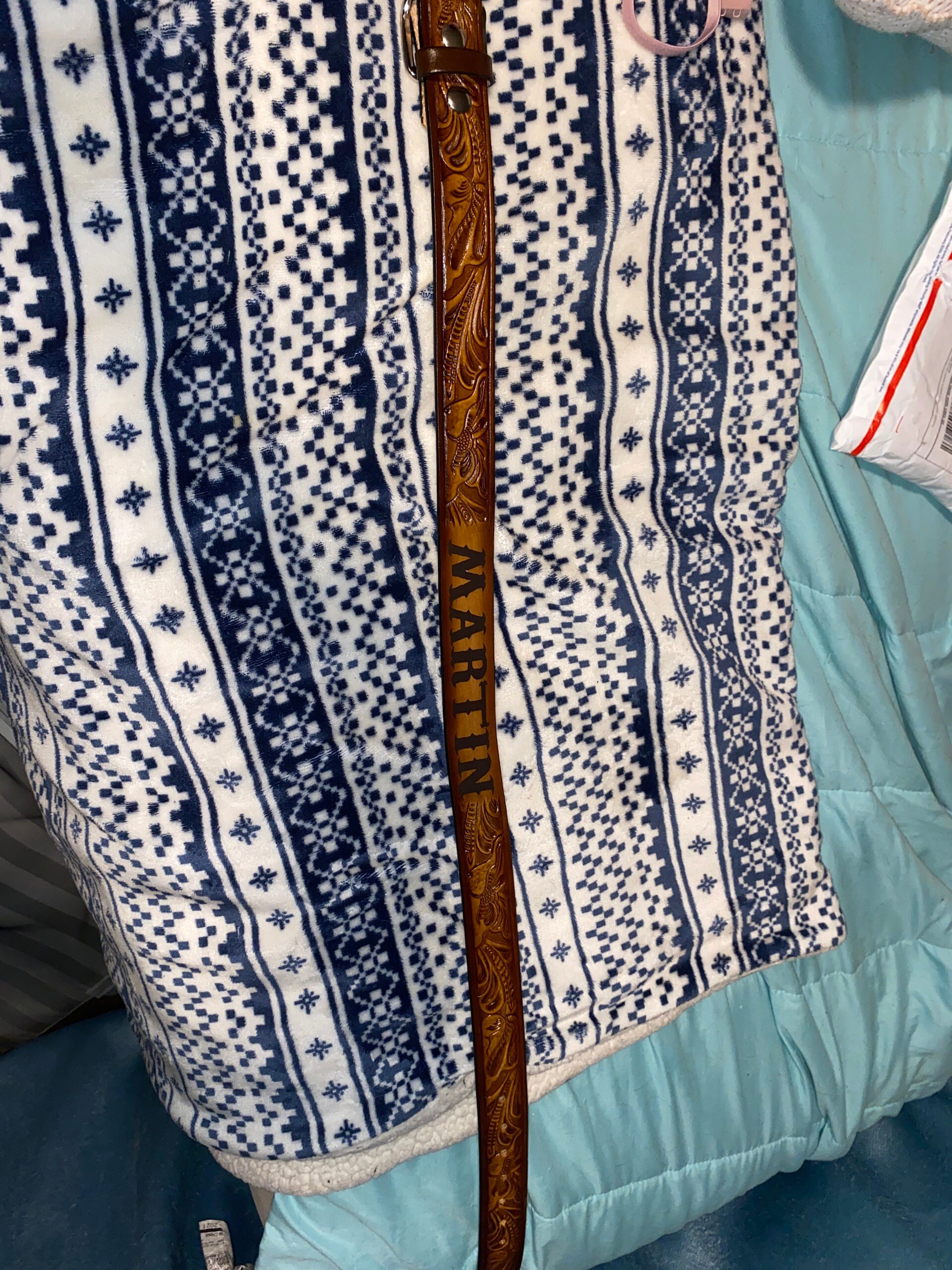 Name Belt. Western Design NBT929 - Belt is 1 1/2&quot; wide - Includes name in center back, removable utility buckle & leather keeper