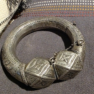 djaouhar added a photo of their purchase