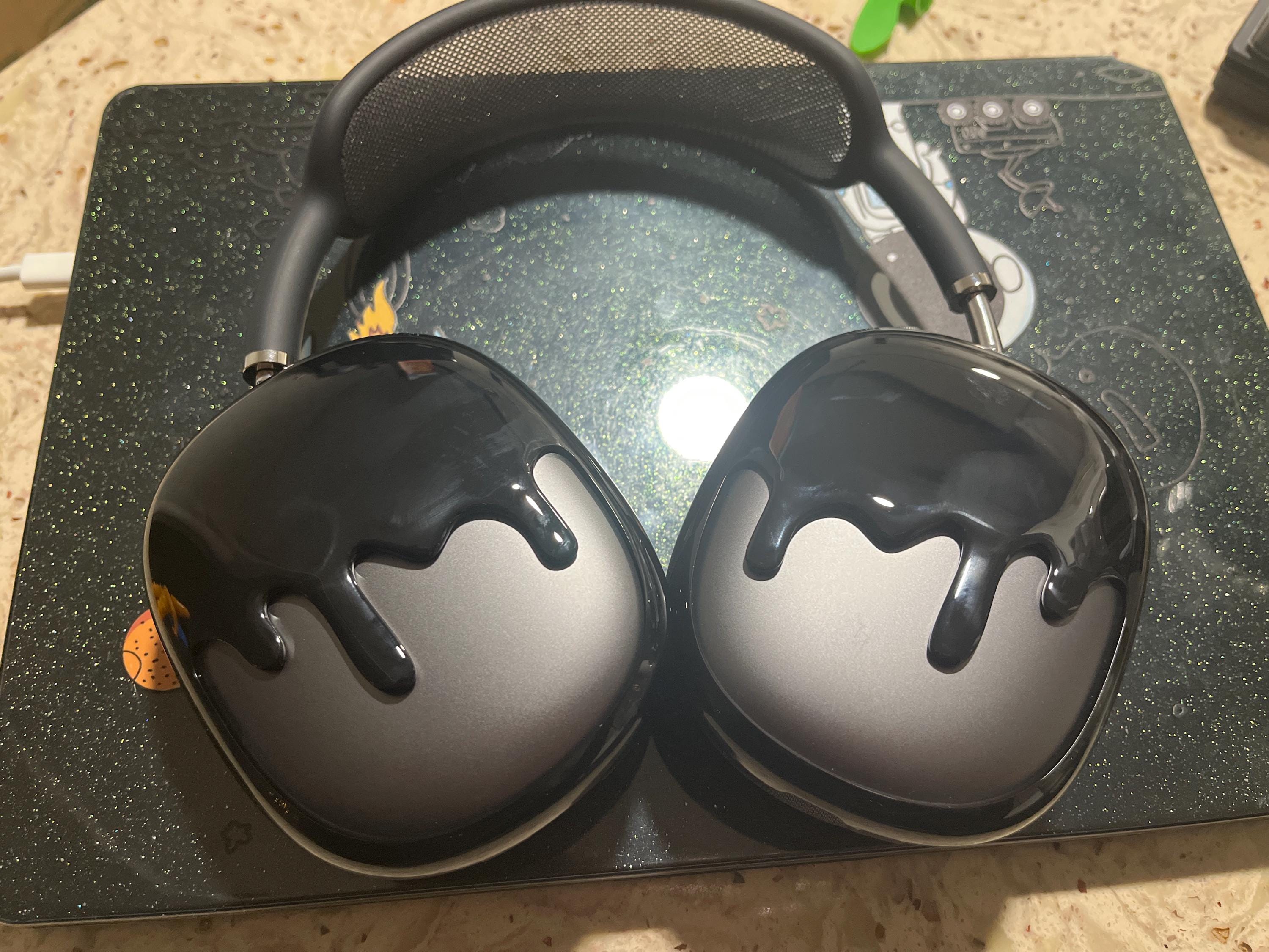 Drip Frames for AirPods Max (Jet Black)