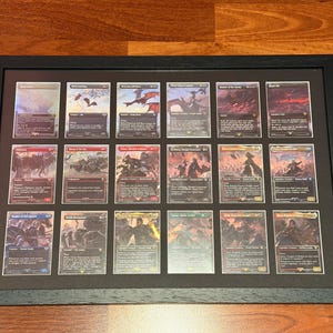 18枚のトレーディングカードフレーム（オプションのUV保護付き）MTG