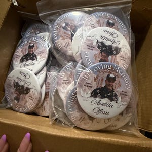 Elisapeta added a photo of their purchase