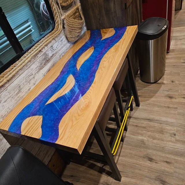 Red Oak Epoxy River Table, Hairpin Legs, Custom Console Table - Etsy