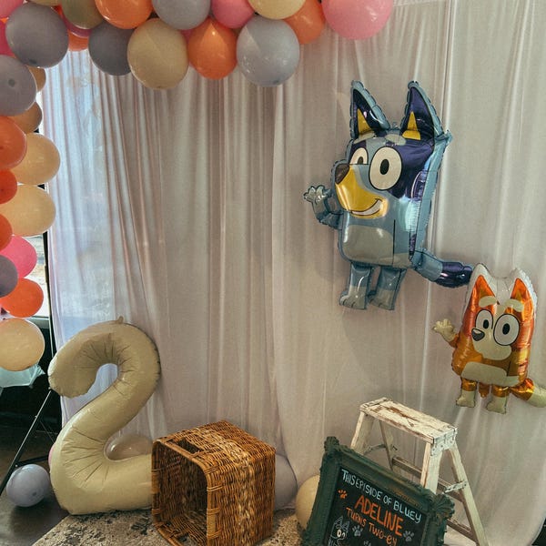 Bad Bunny Themed Balloon Banner Hoy Se Bebe Hoy Se Gasta Bad Bunny